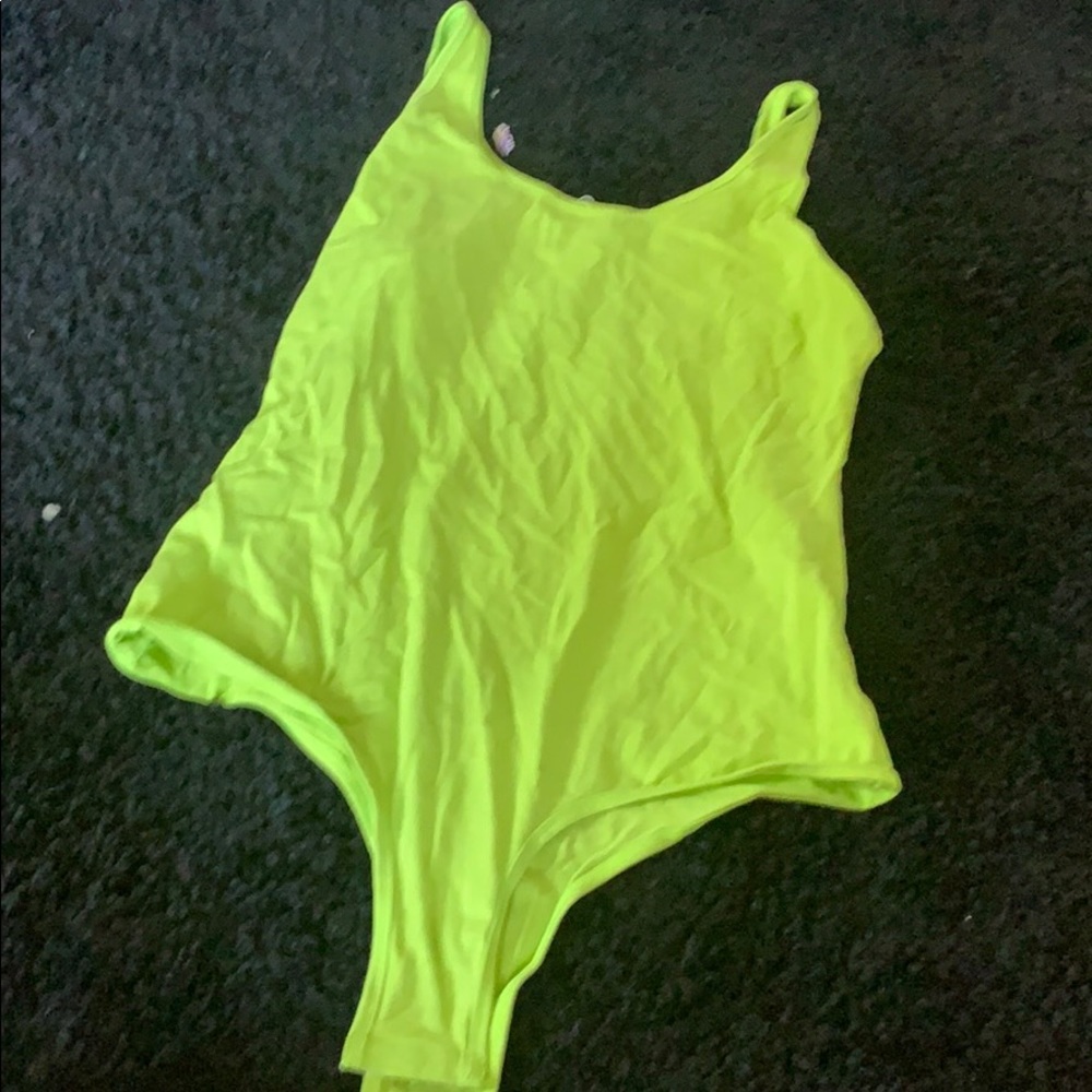 Neon yellow/green leotard